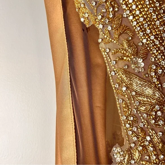 LoveSohnaDesigns Elegant Gold Embellished Mini Dress - (Custom Size) - Picture 13 of 15